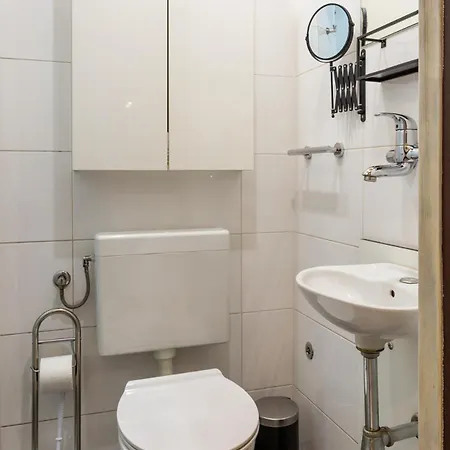 Old Town Sixteen * Lublana