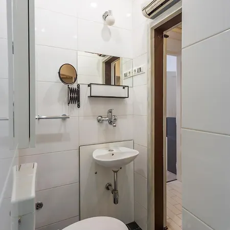 Apartamento Old Town Sixteen *